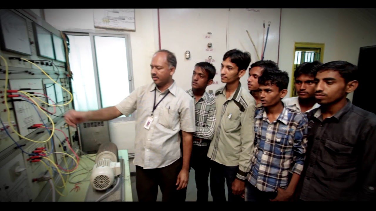 Digital India: Short film on Electronics Manufacturing in English