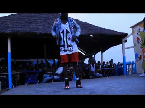 DOLIZIANA DEBORDO GRAND DANSEUR APPRECIE