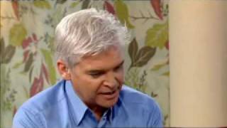 Stephen Moyer on "This Morning" with Holly Willoughby and Phillip Schofield - March 2010