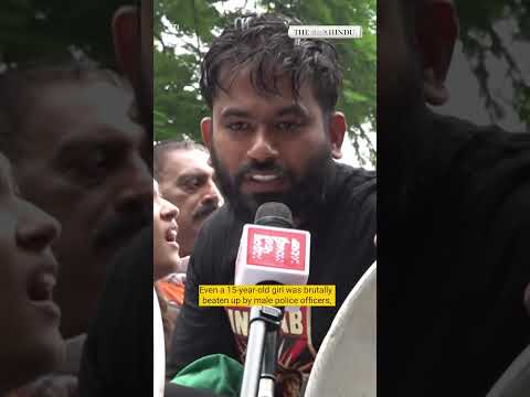 Police have been brutal, even tried to pull Gitanjali Angmo's hair: Abhijeet Dipke