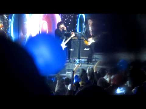 121102 Music Bank In Chile - CNBLUE - I'm a loner [HD]
