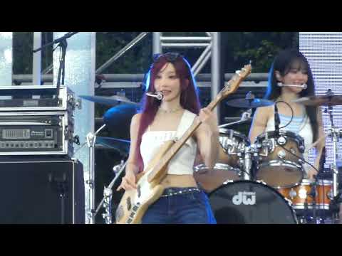 QWER 세레모니 CEREMONY 2026카스쿨Cass cool 2026260822