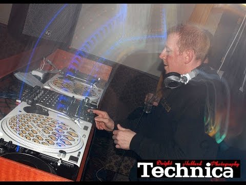 DJ Wez - Technica Xmas Special 2014