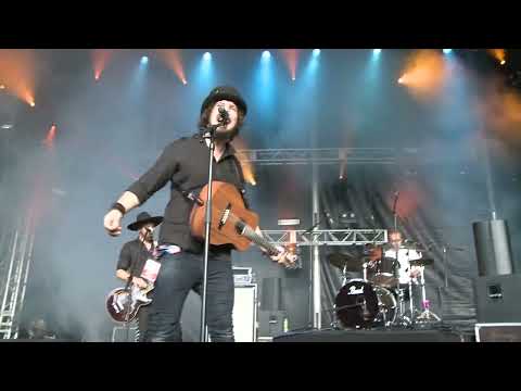 Hecchi ★ El Ladrón [LIVE] feat. The Sexican · in Budapest, Hungary