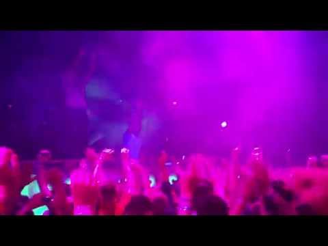 Showtek - BAD (Tropics Disco - Lloret De Mar)