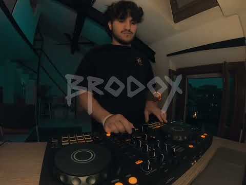 Chill House Mix - Brodox @ Milano