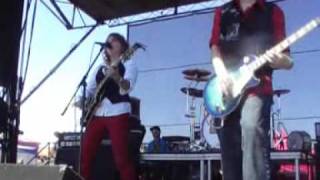 Warped Tour 2009 - Letters Make Words - 