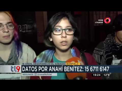 Marcha con antorchas por Anahí Benítez