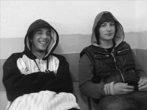 Champ & Kengur - Sakav da su glavni