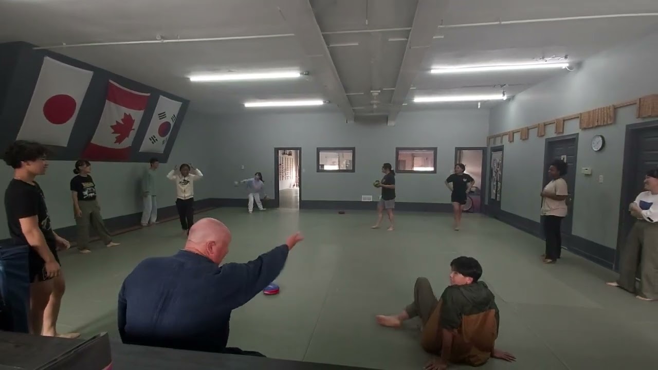 Labo Japanese homestay 2023 London Ontario - mid-point gathering. 3