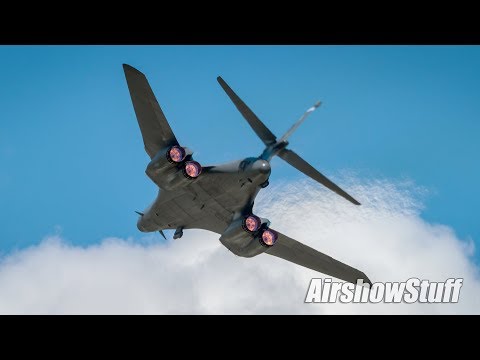 Spectacular Oshkosh Highlights! - EAA AirVenture 2017