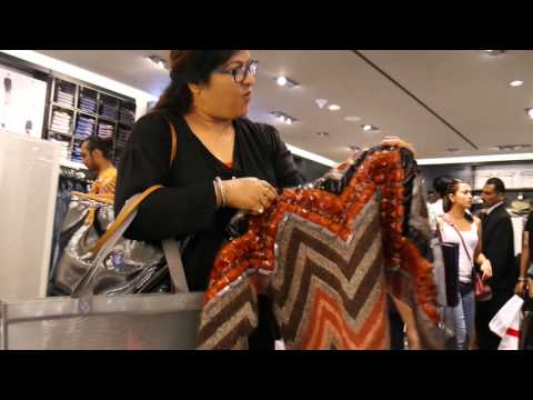 download lagu mp3 mp4 Carls Jr Saket, download lagu Carls Jr Saket gratis, unduh video klip Carls Jr Saket