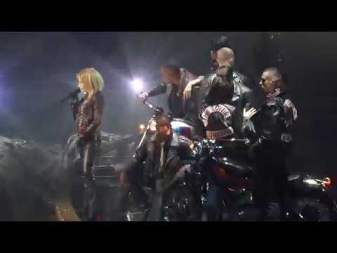 Kylie - Slow (mashup with Being Boiled) - Genting Arena, Birmingham, 21/9/18