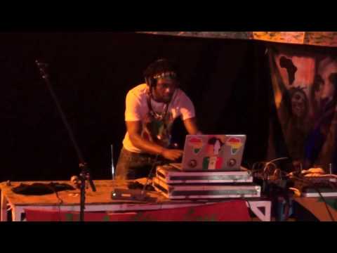 LUTAN FYAH LONGSIDE DJLASS ANGEL VIBES IN AFRO DIASPORA FESTIVAL( March 2017)