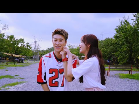 [Live Date] 산이 X 레이나 (San E X Raina) - 달고나 (Sugar and Me)