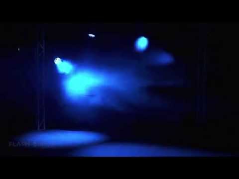 Flash F7100550 LED 4x Moving Heads ZOOM 19x15W 3 Section WASH - zestaw 4 głowic ruchomych