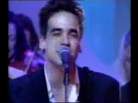 3 Colours Red 'Beautiful Day' (Top of the Pops '99)