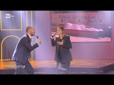 Cattelan feat. Emma in "Pedonami" - Stasera c'è Cattelan su Rai2 del 25/10/2023