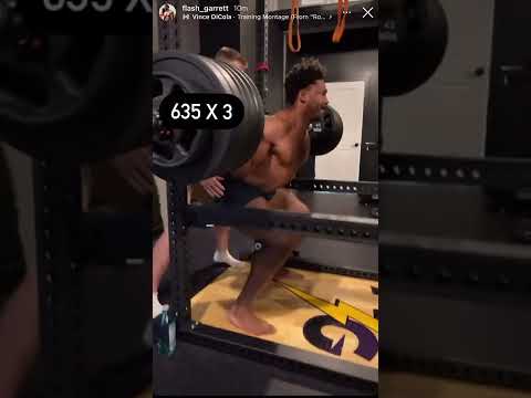 Myles Garrett casually squats 635 pounds 3 times 💪👀