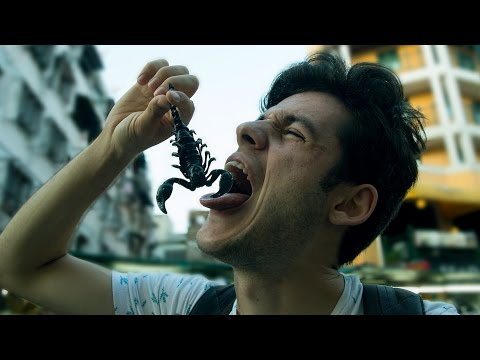 , title : 'Sokakta Böcek Yeme Challenge (Akrep,Hamam Böceği,Solucan vs.)'