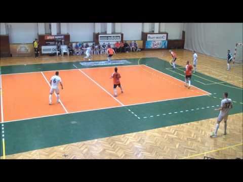 2016-17 1.zapas 1/4-finale Slov-Matic Fofo vs Wild Boys 02 Bratislava