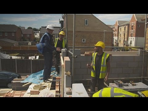 Есть ли жизнь после Брексита? Европейцы, работающие в Британии, не уверены в своем будущем