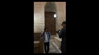 Download lagu Laungan Azan Macam Dalam TV, Suara Merdu Pemuda Ini Buat Imam Mesir Terpegun mp3