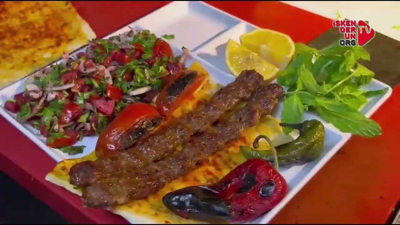 İskenderun'da Kadın Eliyle Kebap…