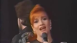 Con un nudo en la garganta - Pimpinela