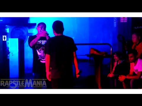 Carlitos vs Strike - Batallas de Freestyle #Rapstlemania 2017