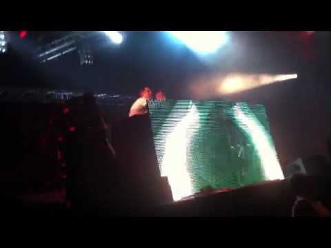 Norin & Rad play Promises @ Audiotistic 2011