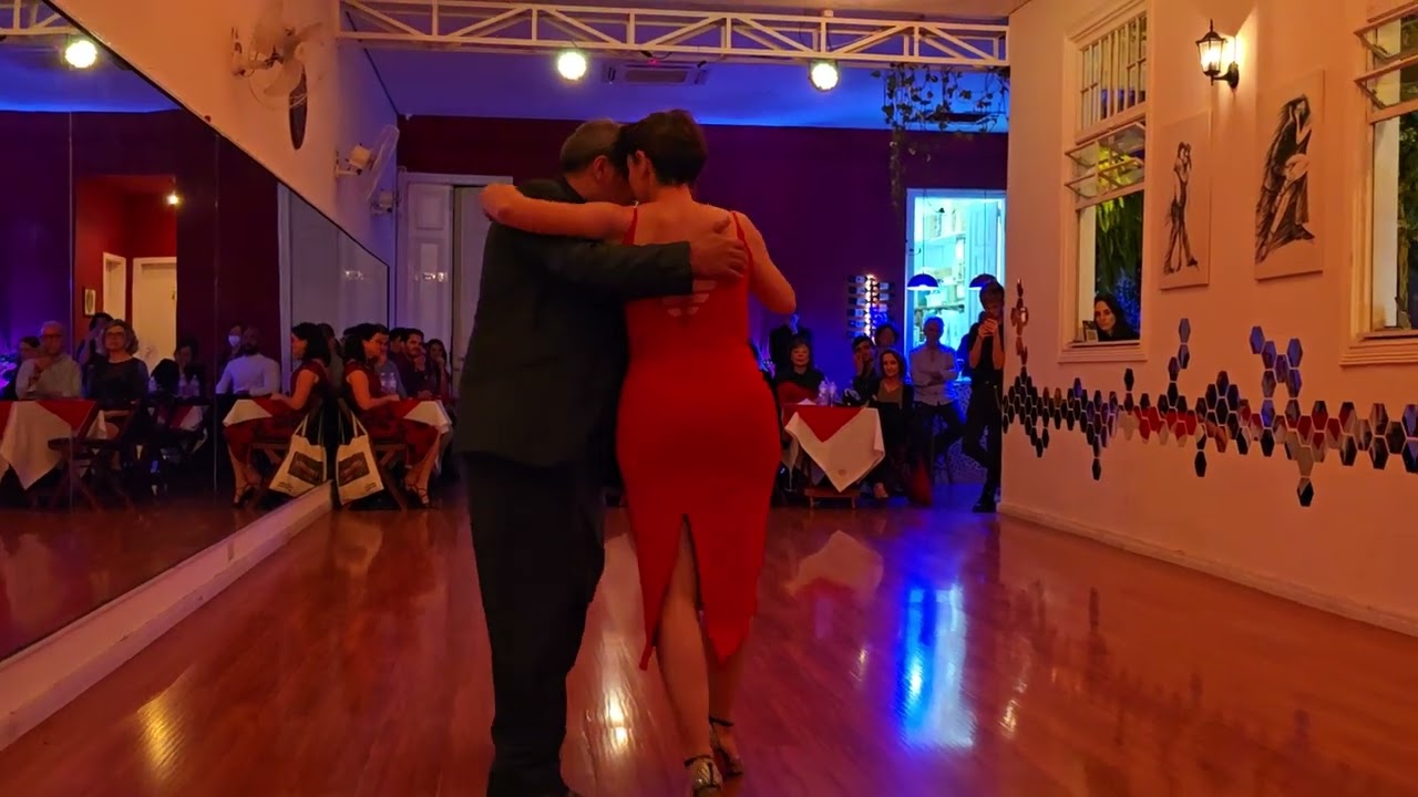 Michelle Laginestra e Luis Bianchi 1/3 Milonga Vip