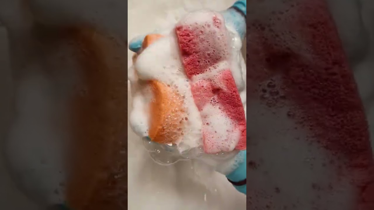ASMR Stacked Squeezes #spongesqueezing #stackedsqueezes