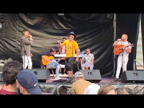 Flamenquito Latino "Con calma (rumba)". Yero company & Jon Vázquez. Cover Daddy Yankee