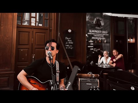 Milan Samko - Don't let me down (The Beatles cover) street busking