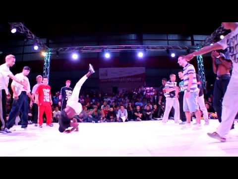 TOP 9 CREW VS POKEMON EVOLUTION EUROPE 2012 FINAL part2