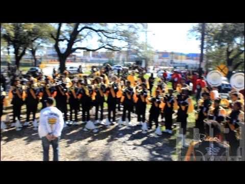 McMain- Backstabbers @ Freret Parade 2015