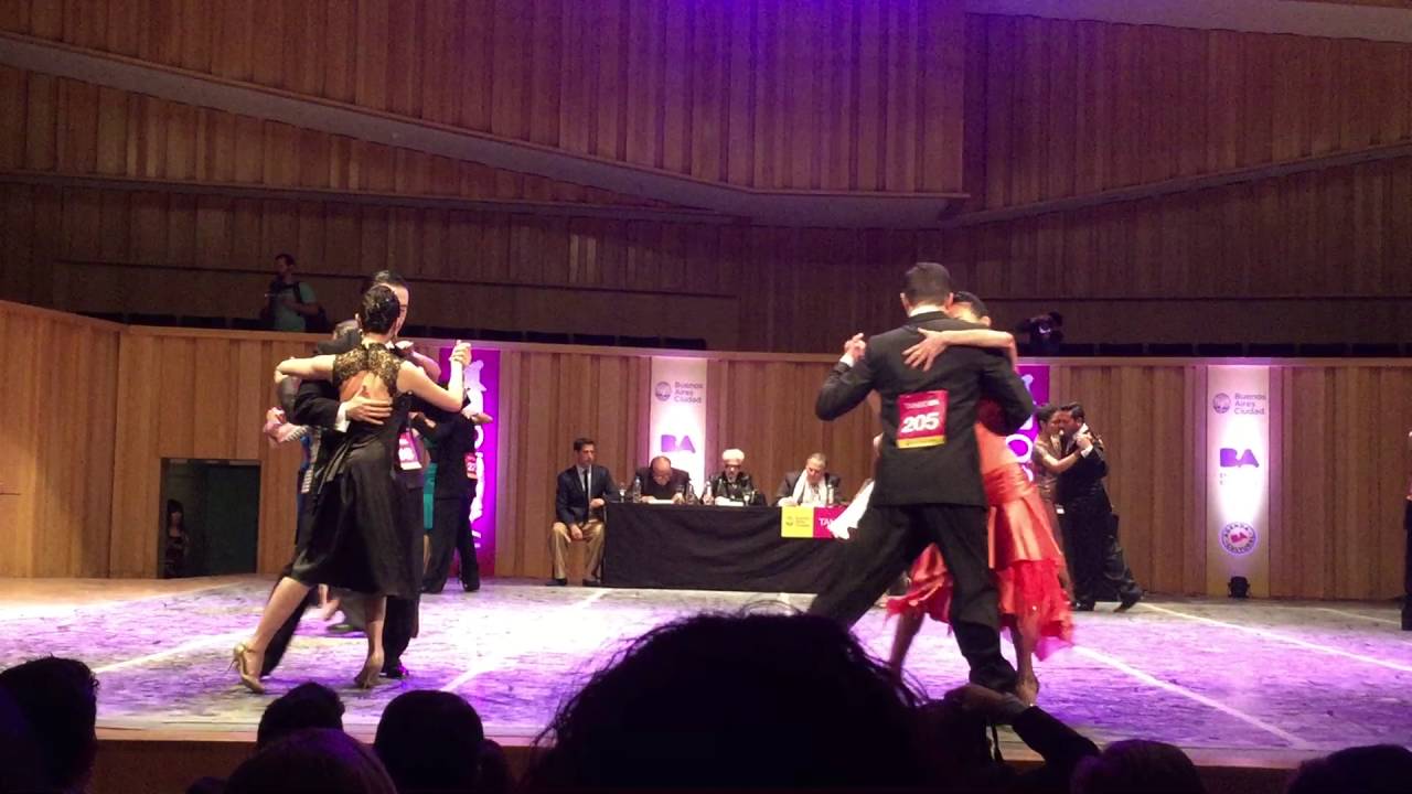 Emanuel Ledesma Y Carolina Couto"Final Categoria Milongueros Del Mundo 2016 Campionato de Tango" 2