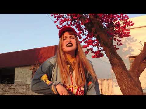 NO ME COMPLIQUES- Trapera Costurera ft. NEGRA KANDE