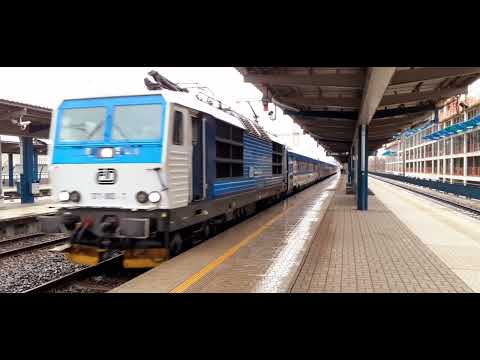 Odjezd Rychlíku Interjet Směr Praha Hl.N. točeno dne: 18.2.2022 🚂🚃🚃🚃🚃