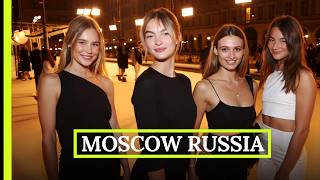 Download lagu 🌃 Moscow Nightlife After Dark — Neon Lights & Real City Energy 4K HDR mp3