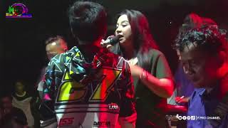 Download lagu BUKAN YANG KUPINTA || ANITA BETUNG || NiaN Music Ent. mp3