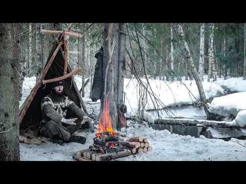SOLO BUSHCRAFT CAMPING - DIY EXTERNAL FRAME PACK - FINISH TORCH - NESSMUK - SEVERE WEATHER