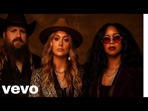 Chris Stapleton ft Lainey Wilson & H E.R. - Don't Walk Away - (2025 AI Music Video)