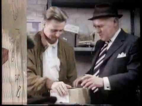 HTV West in-vision continuity Peter Crawford + promo trailer (Autumn 1991)