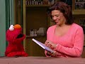 Elmo And Maria Read A Book Retrotv Sesamestreet Throwbacktv Throwbacktvmovies
