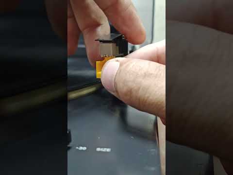 How to replace stylus needle || AUDIO-TECHNICA AT-PL300 TURNTABLE #audiotechnica #turntable #shorts
