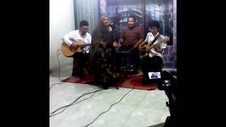 Download lagu EkstraLanser Band ft Fida Syakur Chek sound mp3