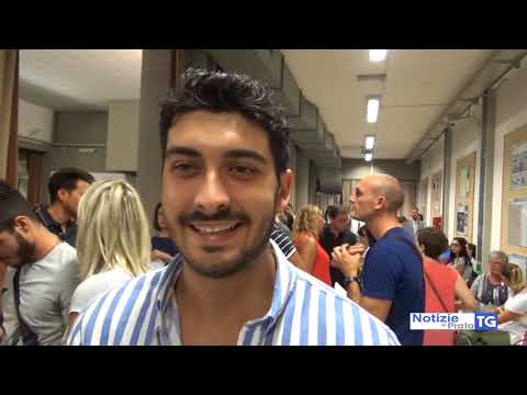 2018-09-06 PRATO - SCUOLA, IN CENTINAIA AL BUZZI PER CATTEDRA VACANTE