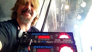 Video thumbnail for Peterson AutoStrobe 490 guitar tuner vs. Peterson AutoStrobe 590 guitar tuner by Sammy Bones